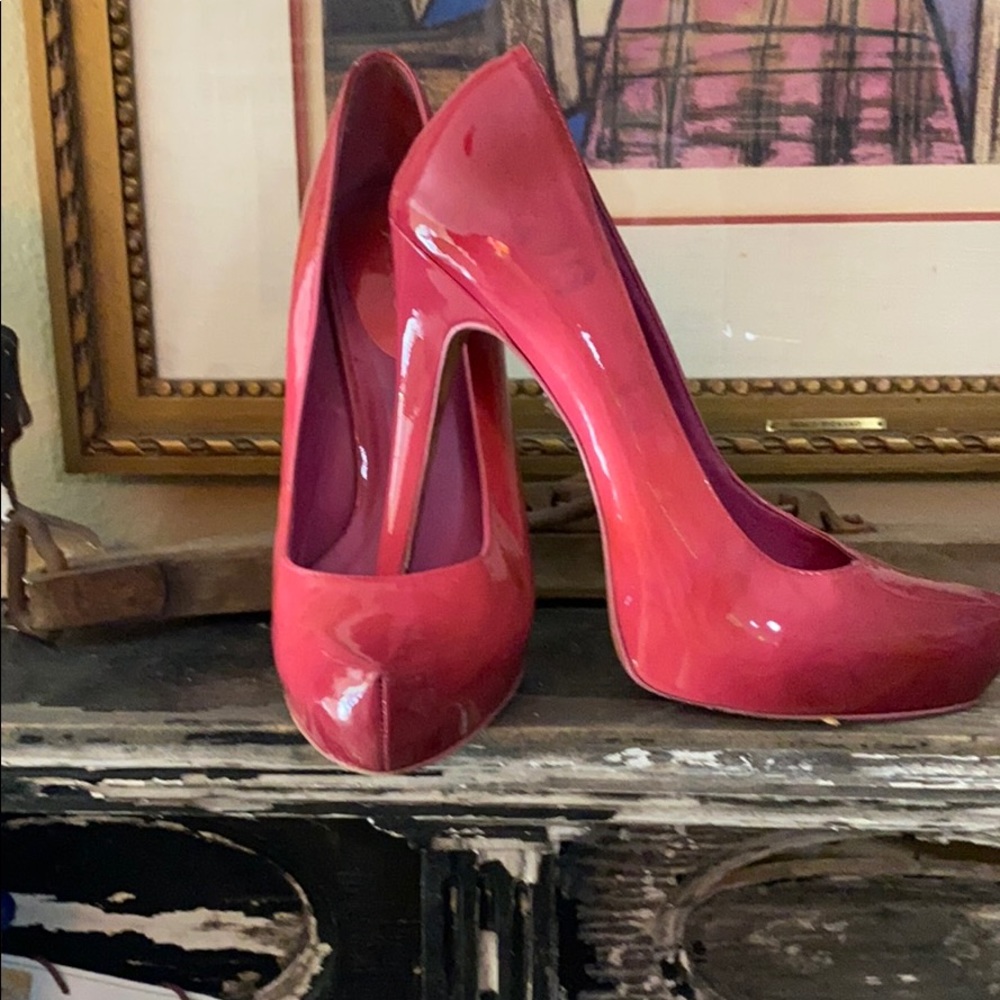 Wildly Pink Pumps